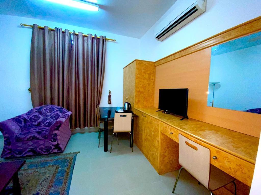 Savoy Inn Hotel Apartments Mascate Exterior foto