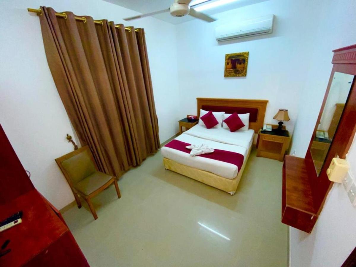 Savoy Inn Hotel Apartments Mascate Exterior foto