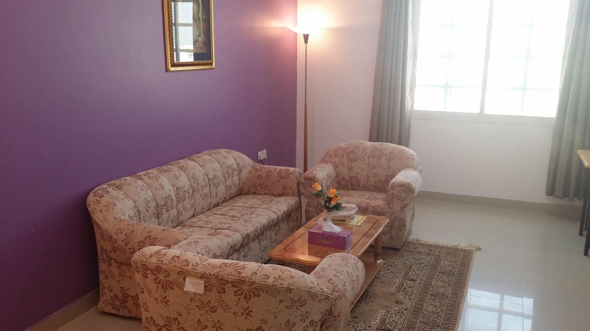 Savoy Inn Hotel Apartments Mascate Exterior foto