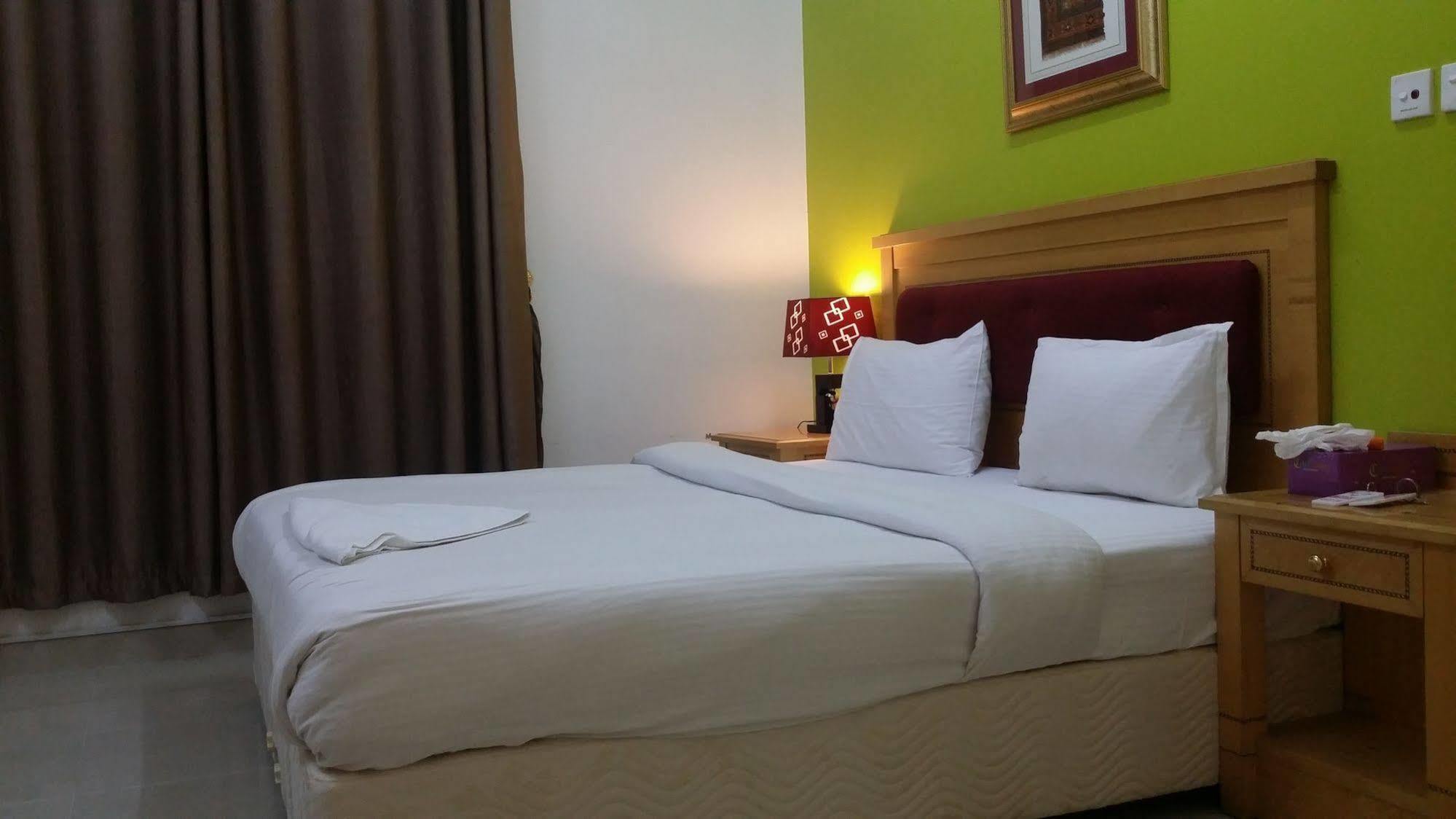Savoy Inn Hotel Apartments Mascate Exterior foto